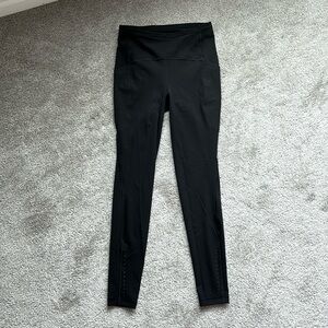 Lululemon women’s leggings with side pockets